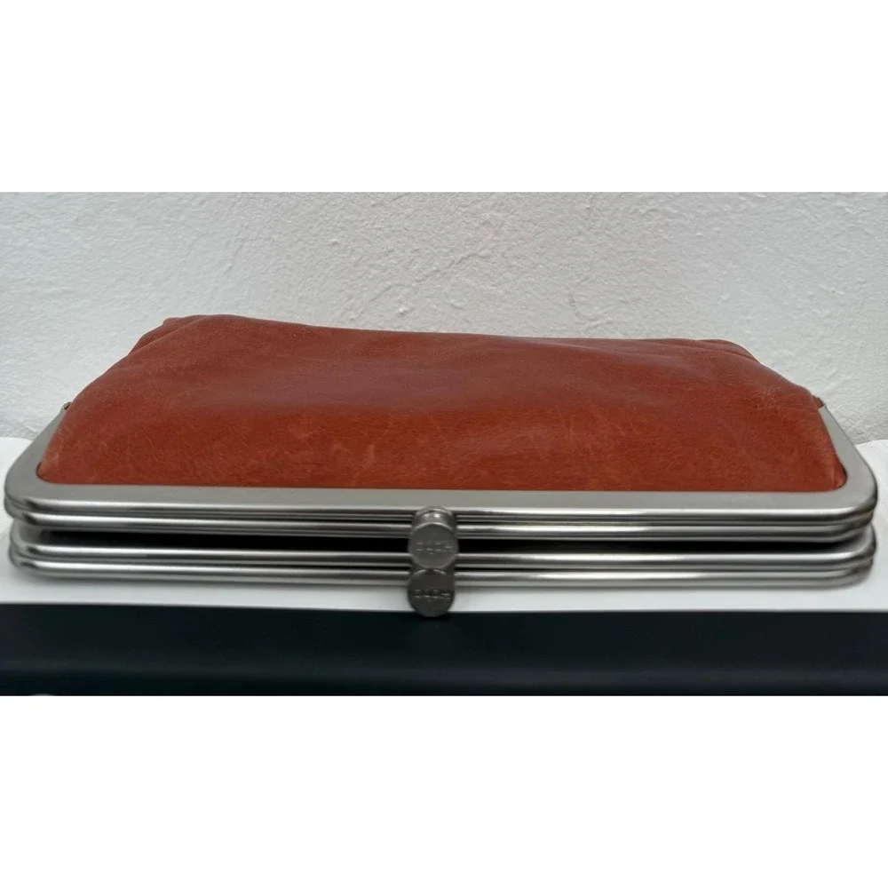 HOBO Leather Frame Clutch Wallet Cognac Kisslock Organizer RFID Brown